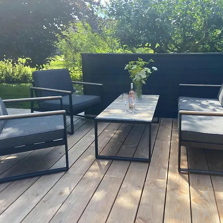 Modern Near And Town In Σπίτι διακοπών Tisvildeleje