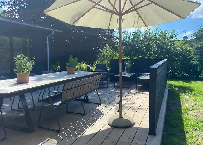 بيت للعطل Modern Home Near Beach And Town In Tisvilde تيزفيلدليدج